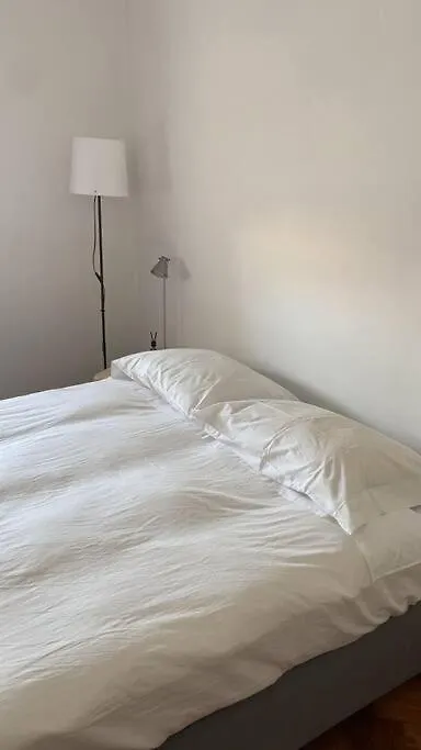 A Lovely Flat In Heart Of Lisbon Campo De Ourique 0*,  Portugal